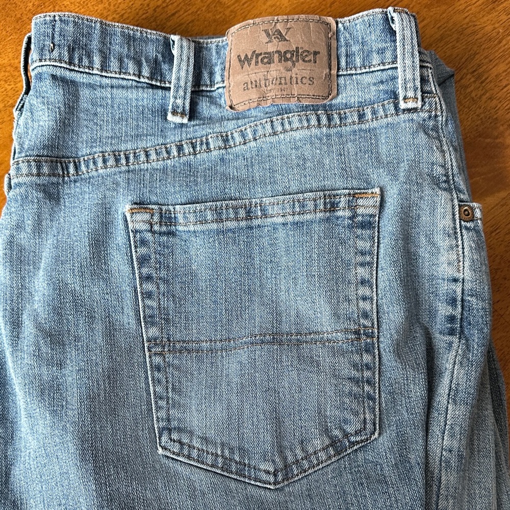 Vintage Men’s Wrangler Jeans Sz 44x30
